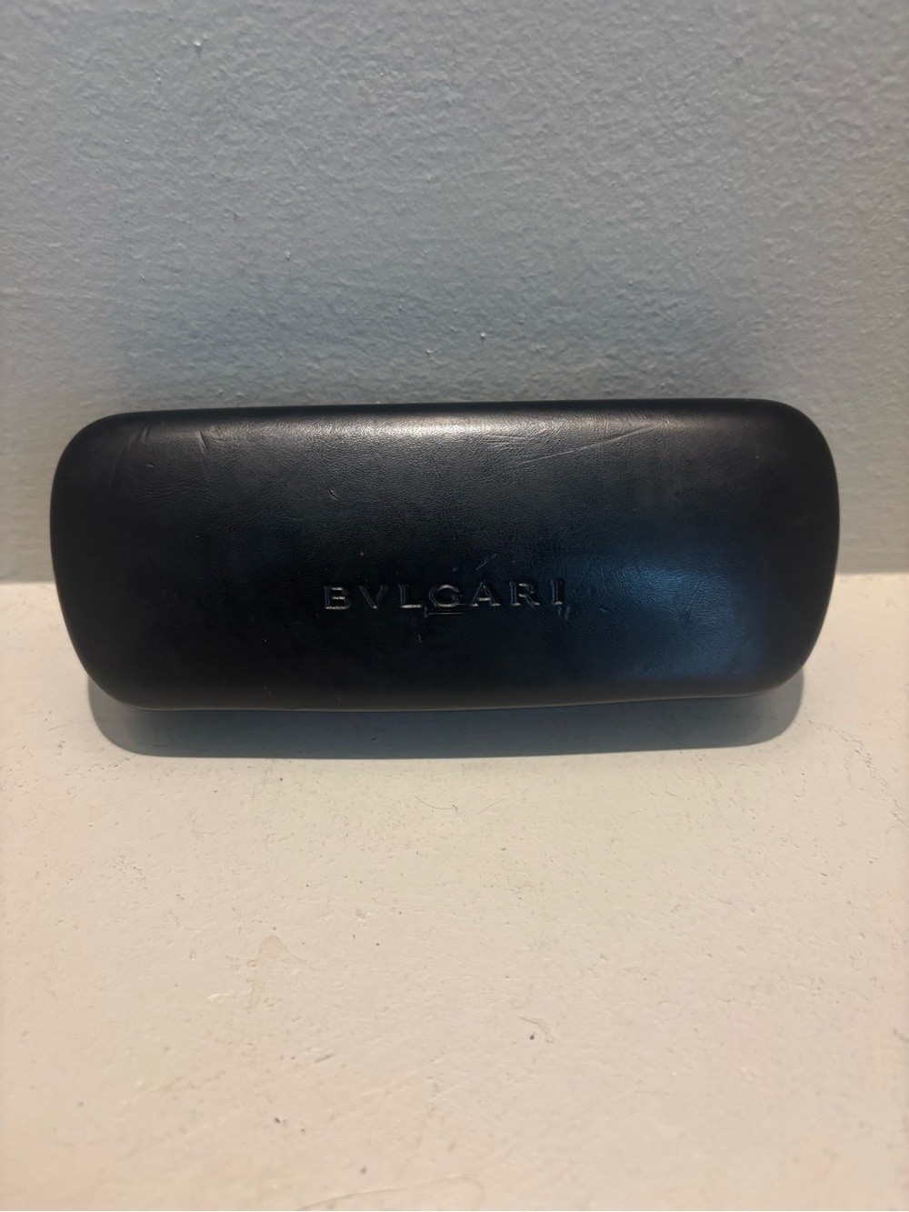 Bulgari Black tan  hard  Leather Logo Eyewear Case clam fashion, glam designer